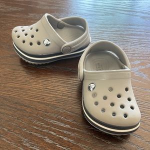 Crocs toddler size 4